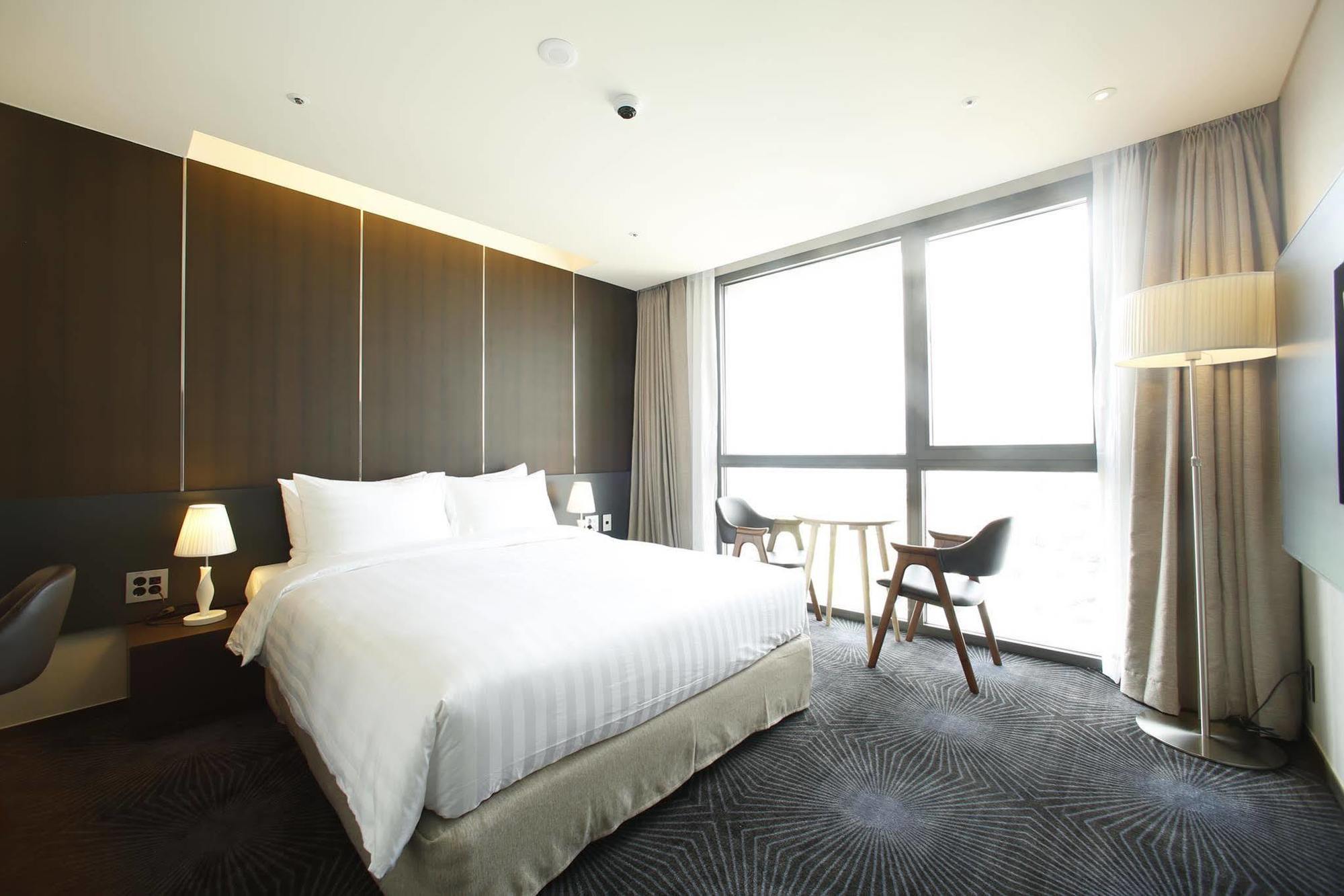 Days Hotel Jeju Seogwipo Ocean Extérieur photo